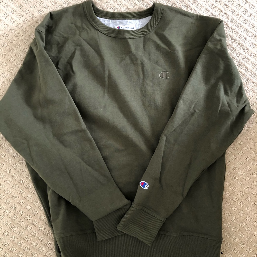 Men’s Champion crewneck